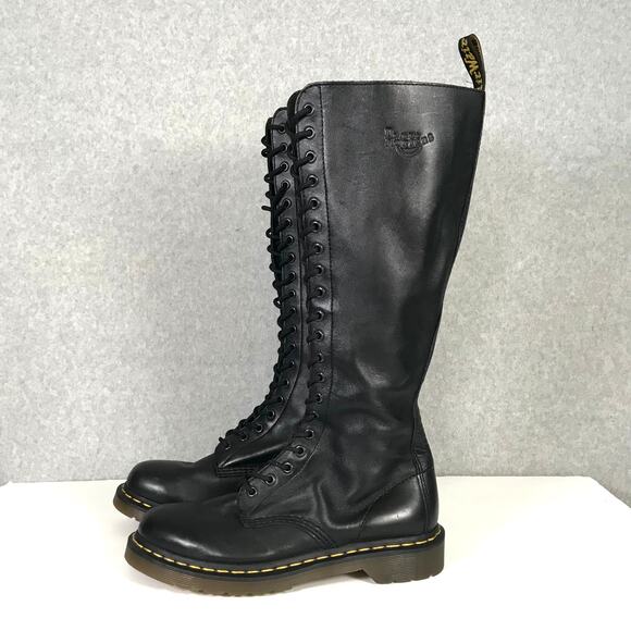 Dr. Martens Shoes - Dr Martens 1B60 Boots Womens US 9 Black Leather 20 Eye Knee High Lace Up EU 41